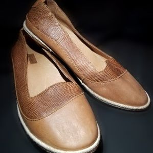 Olukai Lino Loafer Brown Leather *LIKE BRAND NEW*